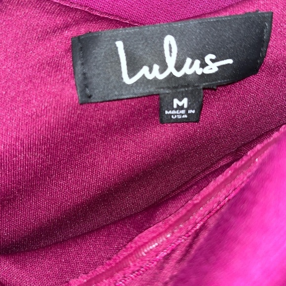 Lulu's NWT NEW Season of Fun Magenta Off Shoulder Skater Mini Dress Sz Medium - Picture 2 of 3